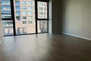 211 W Scott St, Chicago, IL 60610 - Photo 8