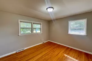 425 Cottonwood Rd, Frankfort, IL 60423 - Photo 18