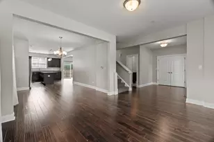 47 E 55th St, Westmont, IL 60559 - Photo 2