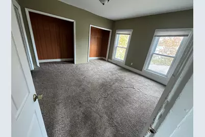 1002 N Roosevelt Avenue, Bloomington, IL 61701 - Photo 12