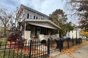 1002 N Roosevelt Ave, Bloomington, IL 61701 - Photo 18