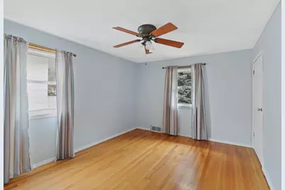 1208 W William Street, Champaign, IL 61821 - Photo 10