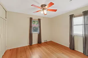 1208 W William St, Champaign, IL 61821 - Photo 12