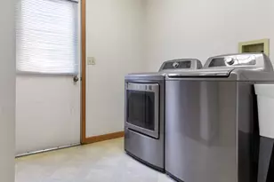 1121 Redwood Dr, Algonquin, IL 60102 - Photo 10