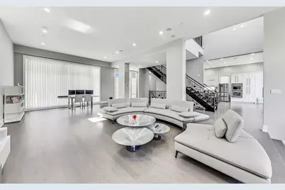 1331 Pfingsten Road, Northbrook, IL 60062 - Photo 8