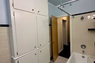 1214 W Jarvis Ave, Chicago, IL 60626 - Photo 6