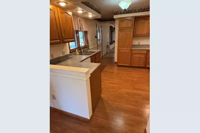 5514 S Forester Drive, Rochelle, IL 61068 - Photo 6