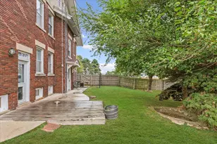 37857 E 100 North Rd, Bellflower, IL 62174 - Photo 40