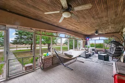 37857 E 100 North Road, Bellflower, IL 62174 - Photo 4