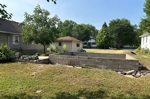 112 W Gardner St, Elwood, IL 60421 - Photo 1