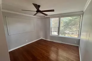 10324 Canterbury St, Westchester, IL 60154 - Photo 4