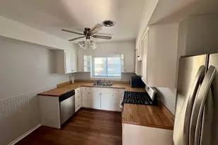 10324 Canterbury St, Westchester, IL 60154 - Photo 8