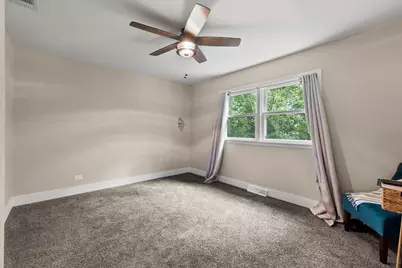 17803 Dogwood Lane, Hazel Crest, IL 60429 - Photo 16