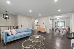 17803 Dogwood Ln, Hazel Crest, IL 60429 - Photo 8