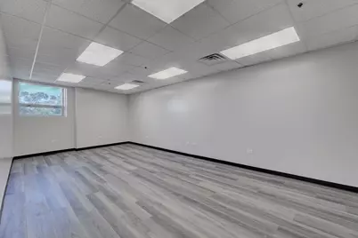 9825 W Roosevelt Road #110, Westchester, IL 60154 - Photo 24