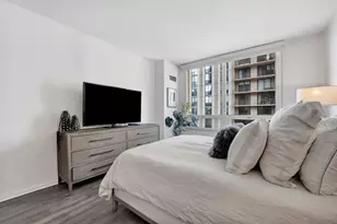 33 W Ontario St, Chicago, IL 60654 - Photo 18