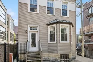 3219 N Halsted St, Chicago, IL 60657 - Photo 2