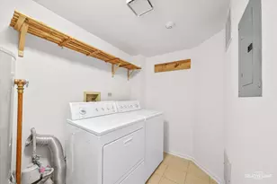 868 Quin Ct, Naperville, IL 60563 - Photo 14