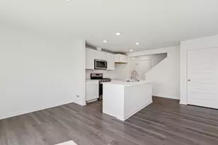 3515 Richardson Cir, Yorkville, IL 60560 - Photo 10