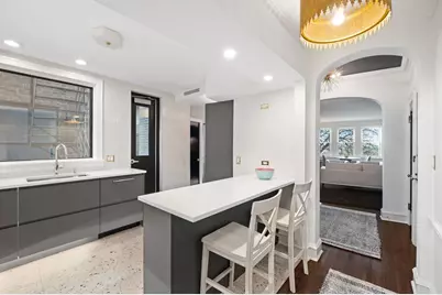 1242 N Lake Shore Drive #4N, Chicago, IL 60610 - Photo 12