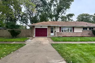 433 Lakewood Blvd, Park Forest, IL 60466 - Photo 1