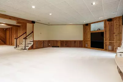 1637 Coachman Drive, Rockford, IL 61107 - Photo 68