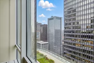 401 N Wabash Ave, Chicago, IL 60611 - Photo 12