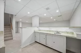 [Address not provided], Burr Ridge, IL 60527 - Photo 26