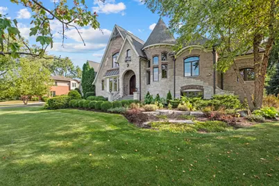 17W033 87th Street, Willowbrook, IL 60527 - Photo 2