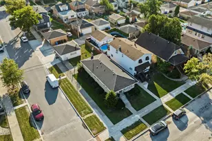 3353 N Ozanam Ave, Chicago, IL 60634 - Photo 22