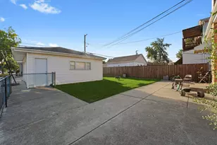 3353 N Ozanam Ave, Chicago, IL 60634 - Photo 4