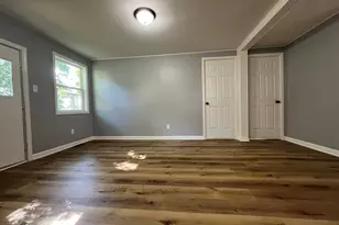 808 E Hickory St, Streator, IL 61364 - Photo 8