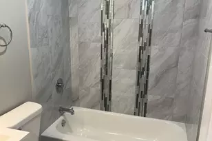 8509 S Brandon Ave, Chicago, IL 60617 - Photo 6