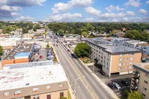 1227 S Harlem Ave, Berwyn, IL 60402 - Photo 2