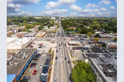 1227 S Harlem Avenue #307, Berwyn, IL 60402 - Photo 1