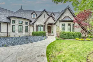 217 Haman Rd, Inverness, IL 60010 - Photo 2