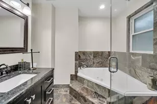 1041 Vernon Ave, Park Ridge, IL 60068 - Photo 14