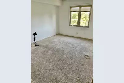 18600 Village West Drive #310, Hazel Crest, IL 60429 - Photo 14