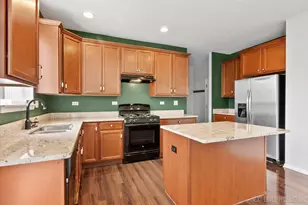 5734 Oak Ridge Way, Lisle, IL 60532 - Photo 8