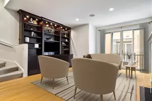 849 W Ohio St, Chicago, IL 60642 - Photo 4