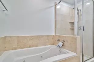 849 W Ohio St, Chicago, IL 60642 - Photo 6