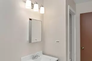 1085 Higgins Quarters Dr, Hoffman Estates, IL 60194 - Photo 16