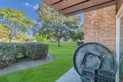 1085 Higgins Quarters Drive #104, Hoffman Estates, IL 60194 - Photo 20