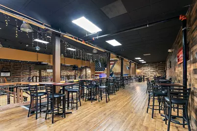 425 W State Street, Sycamore, IL 60178 - Photo 12