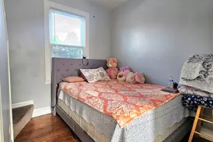 5635 S California Ave, Chicago, IL 60629 - Photo 6