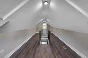 3502 W 58th Pl, Chicago, IL 60629 - Photo 18