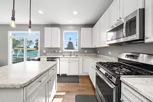 8010 Wood River St, Joliet, IL 60431 - Photo 18