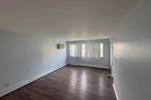 339 Yates Ave, Calumet City, IL 60409 - Photo 6