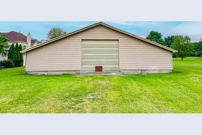 170 Montgomery Road, Montgomery, IL 60538 - Photo 4