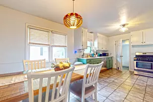 1607 W William St, Champaign, IL 61821 - Photo 6